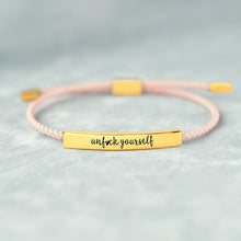 Laden Sie das Bild in den Galerie-Viewer, Armband „UNF CK YOURSELF“