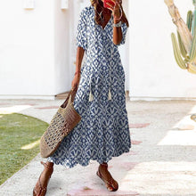 Laden Sie das Bild in den Galerie-Viewer, V-Ausschnitt Lockeres bedrucktes langes Kleid