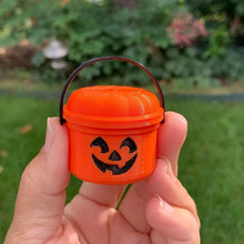 Laden Sie das Bild in den Galerie-Viewer, Halloween-Süßigkeiten-Glas