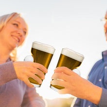 Laden Sie das Bild in den Galerie-Viewer, Golfball-Bierglas