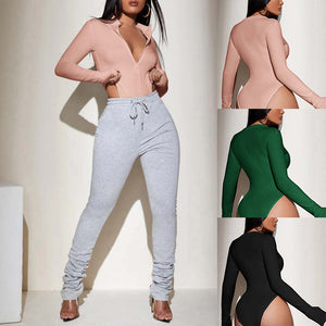 Sexy Sportbekleidung für die Bauchkontrolle
