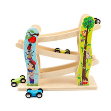 Laden Sie das Bild in den Galerie-Viewer, Spielzeug-Schienenauto aus Holz