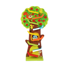 Laden Sie das Bild in den Galerie-Viewer, Spielzeug-Schienenauto aus Holz