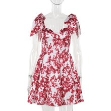 Laden Sie das Bild in den Galerie-Viewer, Schmal geschnittenes, bedrucktes Trägerkleid