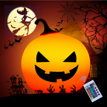 Laden Sie das Bild in den Galerie-Viewer, Halloween Kürbis Nachtlicht