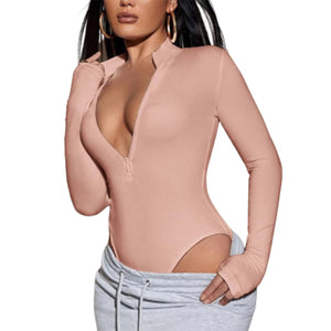 Sexy Sportbekleidung für die Bauchkontrolle