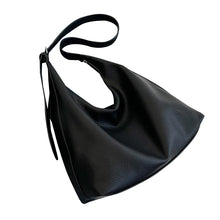 Laden Sie das Bild in den Galerie-Viewer, Tote Tasche aus weichem Veganleder für Frauen