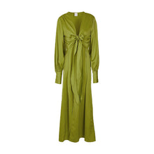 Laden Sie das Bild in den Galerie-Viewer, Plissiertes Kleid mit Schlitz in der Taille