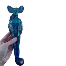 Laden Sie das Bild in den Galerie-Viewer, Eule Göttin Kunst Ornament