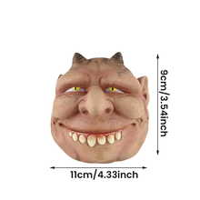 Laden Sie das Bild in den Galerie-Viewer, Horror-Kopf-Ornament aus Harz