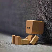 Laden Sie das Bild in den Galerie-Viewer, Wackelnde Holzmann-Figur
