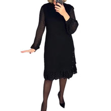 Laden Sie das Bild in den Galerie-Viewer, Langärmliges Polka Dot-Kleid