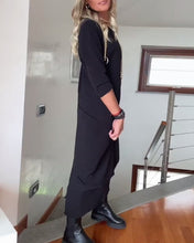 Laden Sie das Bild in den Galerie-Viewer, Elegantes, einfarbiges, plissiertes Kleid mit Rundhalsausschnitt