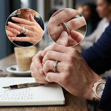 Laden Sie das Bild in den Galerie-Viewer, Drehbarer Einreihiger Diamant-Spinner-Ring