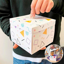 Laden Sie das Bild in den Galerie-Viewer, Magischer fliegender Schmetterling