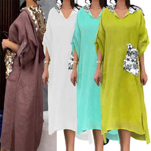 Laden Sie das Bild in den Galerie-Viewer, Fischschuppenkleid mit Kapuze und Pailletten