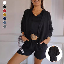 Laden Sie das Bild in den Galerie-Viewer, Locker sitzende lässige Strickjacke mit zwei Knöpfen