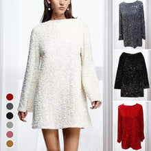 Laden Sie das Bild in den Galerie-Viewer, Kurzes Kleid mit Pailletten