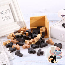 Laden Sie das Bild in den Galerie-Viewer, Lernspielzeug Luban-Schloss