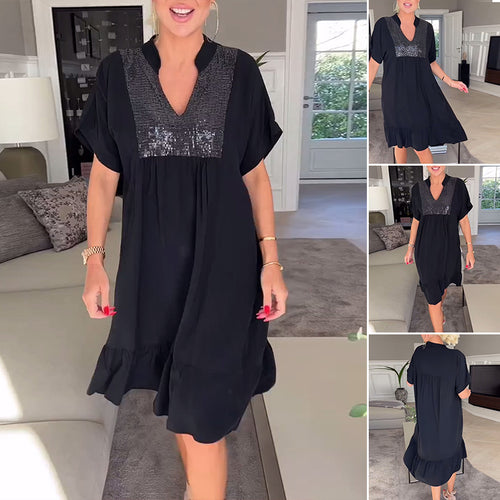 Lockeres, plissiertes Kleid mit V-Ausschnitt