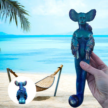 Laden Sie das Bild in den Galerie-Viewer, Eule Göttin Kunst Ornament