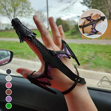 Laden Sie das Bild in den Galerie-Viewer, Leder Hand Drachen Manschette