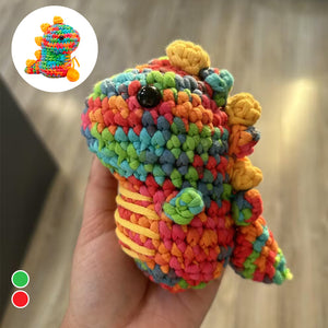 Bunte gehäkelte Dinosaurier