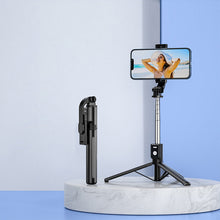 Laden Sie das Bild in den Galerie-Viewer, Neuer Stativständer 6 in 1 Bluetooth Selfie Stick