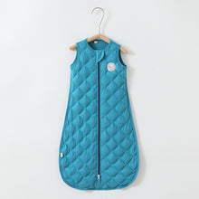 Laden Sie das Bild in den Galerie-Viewer, Baby Warmweste Schlafsack