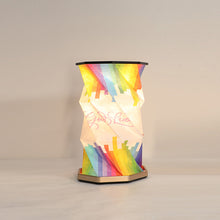 Laden Sie das Bild in den Galerie-Viewer, Drehbare Buchlampe