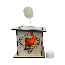Laden Sie das Bild in den Galerie-Viewer, Horrorfigur Jack Lantern Holzdekoration