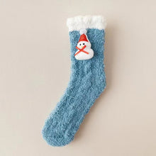 Laden Sie das Bild in den Galerie-Viewer, Flauschige Weihnachtssocken