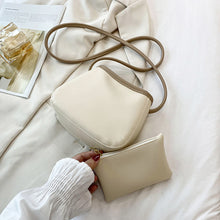 Laden Sie das Bild in den Galerie-Viewer, Einfache Crossbody-Umhängetasche
