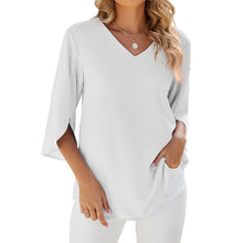 Laden Sie das Bild in den Galerie-Viewer, Unifarbenes Shirt mit V-Ausschnitt aus lockerem Chiffon