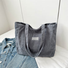 Laden Sie das Bild in den Galerie-Viewer, Cordsamt-Tasche mit großem Fassungsvermögen