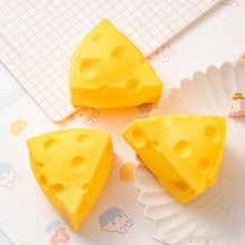 Laden Sie das Bild in den Galerie-Viewer, Stressabbau Spielzeug Käse