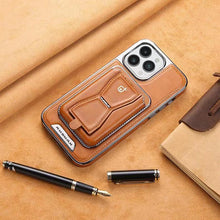 Laden Sie das Bild in den Galerie-Viewer, Luxuriöse magnetische Handytasche aus Leder