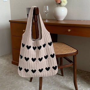 Herz-Schulter-Stricktasche