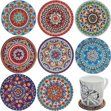 Laden Sie das Bild in den Galerie-Viewer, Untersetzer mit Diamantbemalung (Mandala)