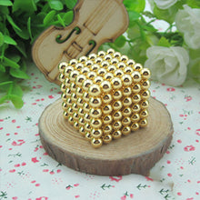 Laden Sie das Bild in den Galerie-Viewer, Mehrfarbige Magnetkugeln