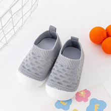 Laden Sie das Bild in den Galerie-Viewer, Rutschfeste Babyschuhe mit Mesh-Material