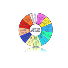 Laden Sie das Bild in den Galerie-Viewer, Kreative drehbare Roulette-Brosche