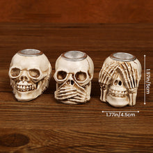 Laden Sie das Bild in den Galerie-Viewer, Halloween Totenkopf Ornament