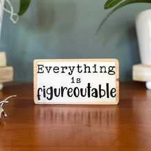 Laden Sie das Bild in den Galerie-Viewer, Englische Holztafel Ornament