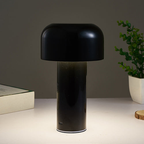 Kleine LED-Tischlampe in Pilzform