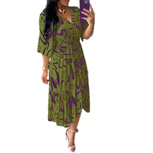 Laden Sie das Bild in den Galerie-Viewer, Kleid mit V-Ausschnitt und Tintendruck