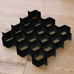 Wabenförmige Schubladenteiler-Organisation