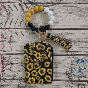 Stylischer Kartenhalter mit Silikon-Perlen-Armband