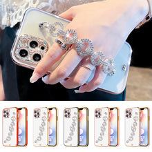 Laden Sie das Bild in den Galerie-Viewer, Transparente iPhone Handyhülle Mit Diamantkette