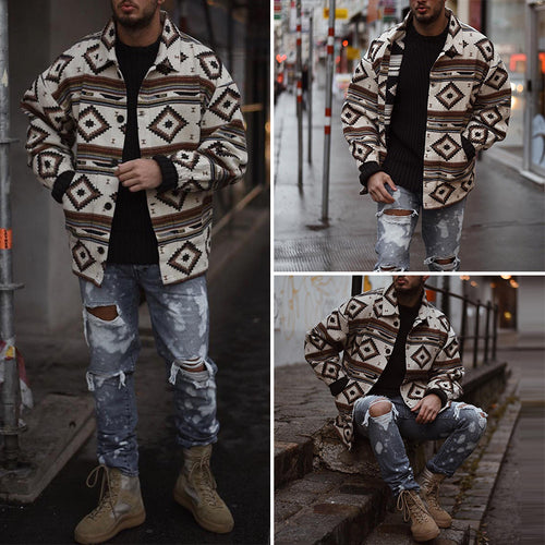 Reversjacke mit geometrischem Muster